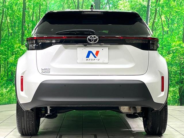 ヤリスクロス Ｚ　純正８インチＤＡ　全周囲カメラ　ＢＳＭ　ＥＴＣ　ドラレコ　ハーフレザーシート　ＬＥＤヘッド　パワーシート　衝突軽減　レーダークルーズ　シートヒーター　純正１８インチアルミホイール（16枚目）