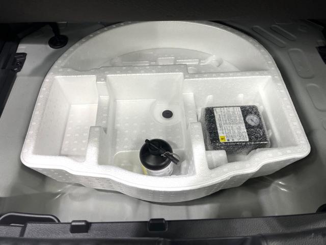 ヤリスクロス Ｚ　純正８インチＤＡ　全周囲カメラ　ＢＳＭ　ＥＴＣ　ドラレコ　ハーフレザーシート　ＬＥＤヘッド　パワーシート　衝突軽減　レーダークルーズ　シートヒーター　純正１８インチアルミホイール（38枚目）