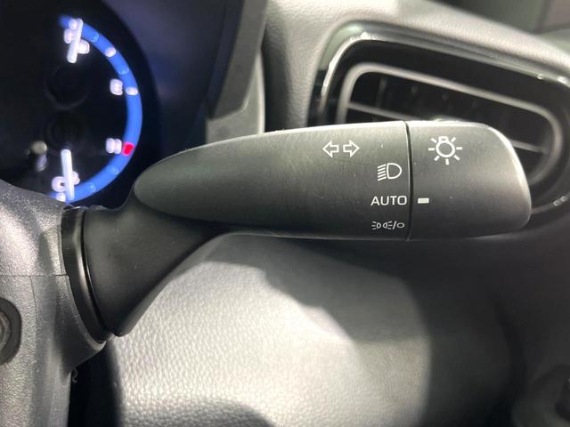 ヤリスクロス ハイブリッドZ 純正8インチDA 全周囲カメラ BSM ETC ハーフレザーシート 衝突軽減 前席シートヒーター LEDヘッド ステアリングヒーター 純正18インチアルミホイール(40枚目)