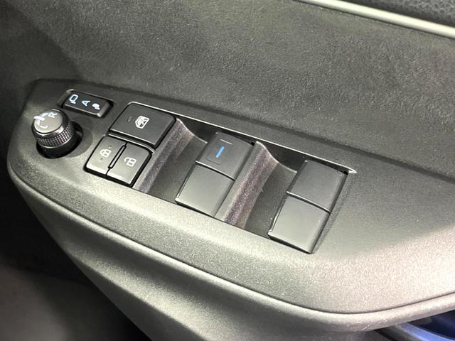 ヤリスクロス ハイブリッドZ 純正8インチDA 全周囲カメラ BSM ETC ハーフレザーシート 衝突軽減 前席シートヒーター LEDヘッド ステアリングヒーター 純正18インチアルミホイール(52枚目)