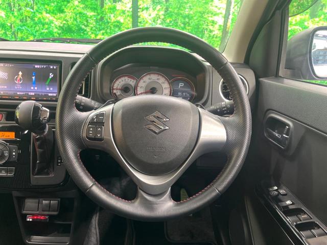 アルトワークス ベースグレード　純正ナビ　バックカメラ　レカロシート　衝突軽減　ＥＴＣ　ＨＩＤヘッド　ドラレコ　ハーフレザーシート　オートエアコン　オートライト　スマートキー　電動格納ミラー　純正１５インチアルミ　禁煙車（12枚目）