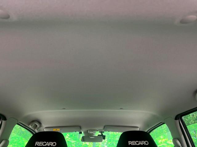 アルトワークス ベースグレード　純正ナビ　バックカメラ　レカロシート　衝突軽減　ＥＴＣ　ＨＩＤヘッド　ドラレコ　ハーフレザーシート　オートエアコン　オートライト　スマートキー　電動格納ミラー　純正１５インチアルミ　禁煙車（30枚目）