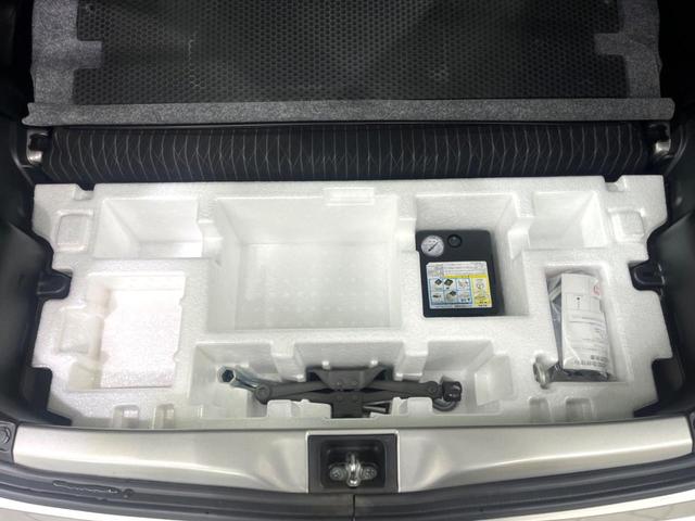 アルトワークス ベースグレード　純正ナビ　バックカメラ　レカロシート　衝突軽減　ＥＴＣ　ＨＩＤヘッド　ドラレコ　ハーフレザーシート　オートエアコン　オートライト　スマートキー　電動格納ミラー　純正１５インチアルミ　禁煙車（31枚目）