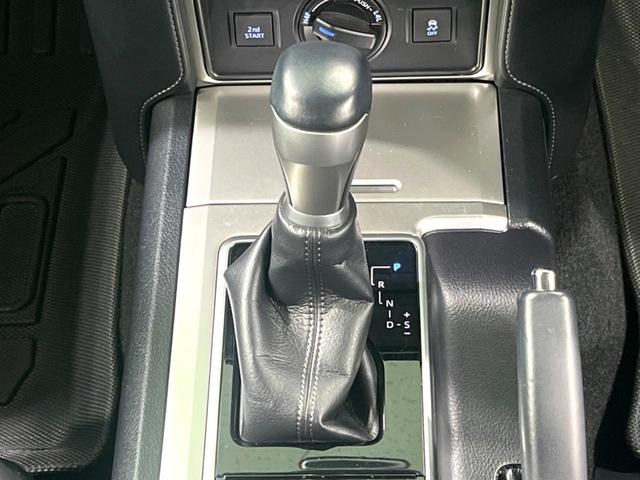 ランドクルーザープラド ＴＸ　Ｌパッケージ　モデリスタエアロ　サンルーフ　純正９インチナビ　４ＷＤ　バックカメラ　ルーフレール　黒革シート　シートベンチレーション　衝突軽減　ドラレコ　ＥＴＣ　レーダークルーズ　前席シートエアコン　ＬＥＤヘッド（34枚目）