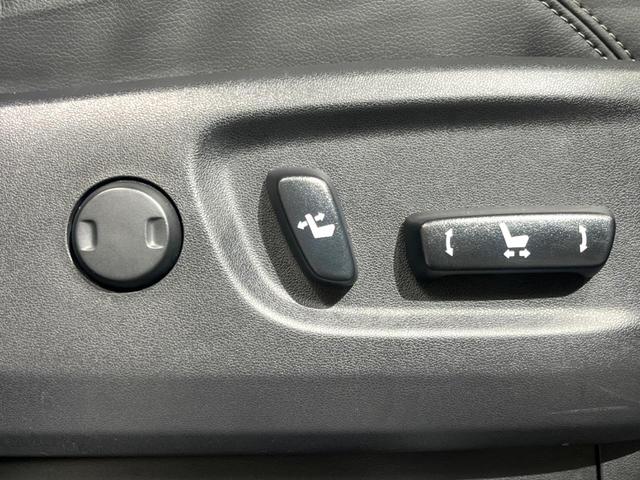 ランドクルーザープラド ＴＸ　Ｌパッケージ　モデリスタエアロ　サンルーフ　純正９インチナビ　４ＷＤ　バックカメラ　ルーフレール　黒革シート　シートベンチレーション　衝突軽減　ドラレコ　ＥＴＣ　レーダークルーズ　前席シートエアコン　ＬＥＤヘッド（64枚目）