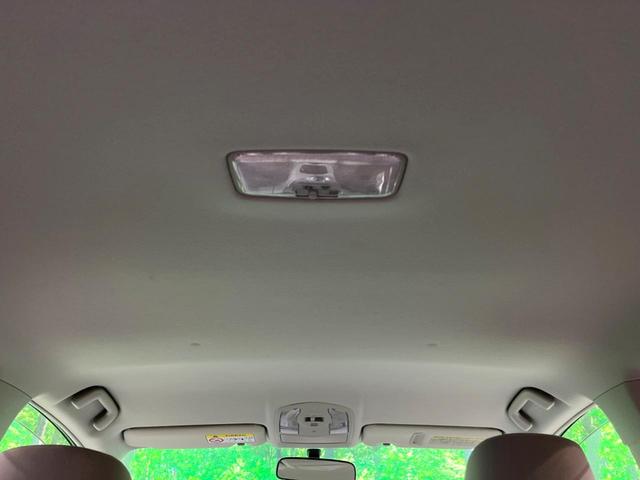 プリウス S 後期 純正ナビ バックカメラ 禁煙車 スマートキー LEDヘッド オートライト オートエアコン Bluetooth CD DVD再生 地デジ(30枚目)