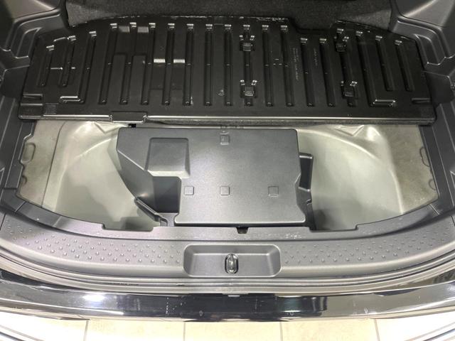 シエンタ ハイブリッドＺ　７人　モデリスタエアロ　純正１０インチナビ　後席モニター　両側電動　全周囲カメラ　フルセグ　ＥＴＣ２．０　レーダークルーズ　衝突軽減　ＬＥＤヘッド　シートヒーター　レーンアシスト　コーナーセンサー（29枚目）