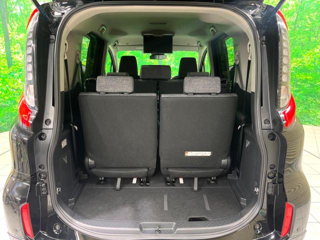 シエンタ ハイブリッドＺ　７人　モデリスタエアロ　純正１０インチナビ　後席モニター　両側電動　全周囲カメラ　フルセグ　ＥＴＣ２．０　レーダークルーズ　衝突軽減　ＬＥＤヘッド　シートヒーター　レーンアシスト　コーナーセンサー（31枚目）