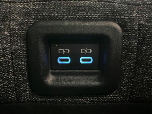 シエンタ ハイブリッドＺ　７人　モデリスタエアロ　純正１０インチナビ　後席モニター　両側電動　全周囲カメラ　フルセグ　ＥＴＣ２．０　レーダークルーズ　衝突軽減　ＬＥＤヘッド　シートヒーター　レーンアシスト　コーナーセンサー（33枚目）