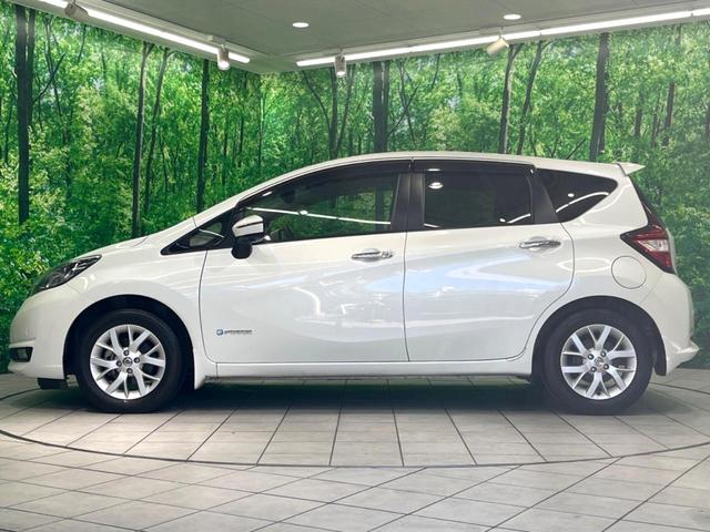 ノート ｅ－パワー　メダリスト　純正ナビ　全周囲カメラ　衝突軽減　デジタルミラー　フルセグ　ＥＴＣ　ドラレコ　ＬＥＤヘッド　ハーフレザーシート　Ｂｌｕｅｔｏｏｔｈ　オートエアコン　スマートキー（23枚目）