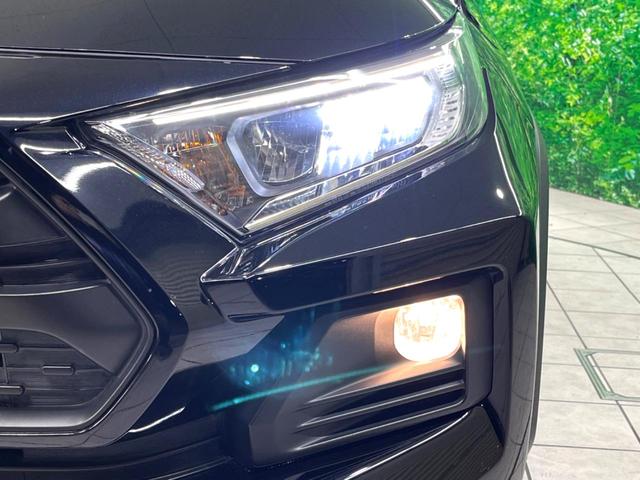 ＲＡＶ４ アドベンチャー　４ＷＤ　純正８インチＤＡ　バックカメラ　衝突軽減　ＥＴＣ　ドラレコ　レーダークルーズ　パワーバックドア　パワーシート　ＬＥＤヘッド　Ｂｌｕｅｔｏｏｔｈ　スマートキー（13枚目）