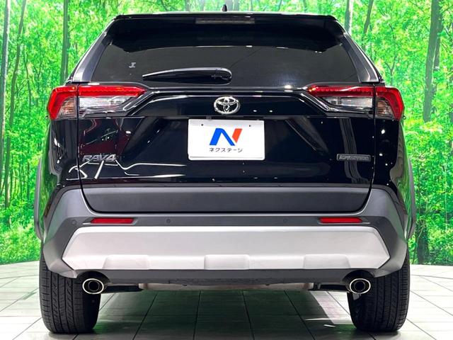 ＲＡＶ４ アドベンチャー　４ＷＤ　純正８インチＤＡ　バックカメラ　衝突軽減　ＥＴＣ　ドラレコ　レーダークルーズ　パワーバックドア　パワーシート　ＬＥＤヘッド　Ｂｌｕｅｔｏｏｔｈ　スマートキー（16枚目）