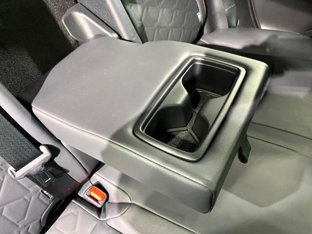 ＲＡＶ４ アドベンチャー　４ＷＤ　純正８インチＤＡ　バックカメラ　衝突軽減　ＥＴＣ　ドラレコ　レーダークルーズ　パワーバックドア　パワーシート　ＬＥＤヘッド　Ｂｌｕｅｔｏｏｔｈ　スマートキー（36枚目）