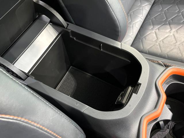 ＲＡＶ４ アドベンチャー　４ＷＤ　純正８インチＤＡ　バックカメラ　衝突軽減　ＥＴＣ　ドラレコ　レーダークルーズ　パワーバックドア　パワーシート　ＬＥＤヘッド　Ｂｌｕｅｔｏｏｔｈ　スマートキー（50枚目）