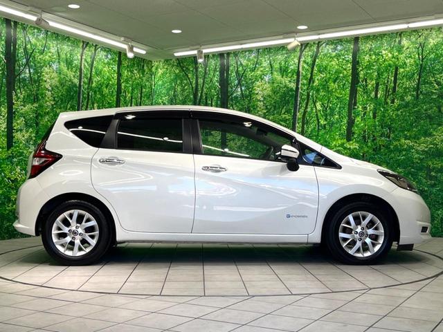 ノート ｅ－パワー　Ｘ　純正ナビ　全周囲カメラ　衝突軽減　レーダークルーズ　デジタルインナーミラー　ＬＥＤヘッド　フルセグ　ドラレコ　ＥＴＣ　Ｂｌｕｅｔｏｏｔｈ　オートエアコン　スマートキー　電動格納（22枚目）