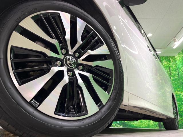 アルファード ２．５Ｓ　Ｃパッケージ　サンルーフ　３眼ＬＥＤ　純正９インチＤＡ　後席モニター　衝突軽減　デジタルインナーミラー　バックカメラ　ＢＳＭ　両側電動　レーダークルーズ　ステアリングヒーター　パワーバックドア　レザーシート（14枚目）