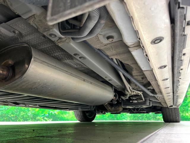 アルファード ２．５Ｓ　Ｃパッケージ　サンルーフ　３眼ＬＥＤ　純正９インチＤＡ　後席モニター　衝突軽減　デジタルインナーミラー　バックカメラ　ＢＳＭ　両側電動　レーダークルーズ　ステアリングヒーター　パワーバックドア　レザーシート（27枚目）