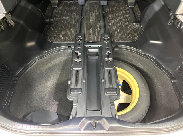 アルファード ２．５Ｓ　Ｃパッケージ　サンルーフ　３眼ＬＥＤ　純正９インチＤＡ　後席モニター　衝突軽減　デジタルインナーミラー　バックカメラ　ＢＳＭ　両側電動　レーダークルーズ　ステアリングヒーター　パワーバックドア　レザーシート（31枚目）