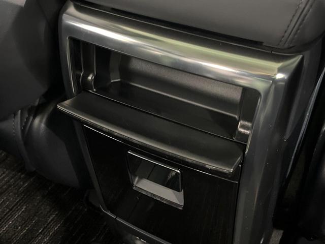 アルファード ２．５Ｓ　Ｃパッケージ　サンルーフ　３眼ＬＥＤ　純正９インチＤＡ　後席モニター　衝突軽減　デジタルインナーミラー　バックカメラ　ＢＳＭ　両側電動　レーダークルーズ　ステアリングヒーター　パワーバックドア　レザーシート（35枚目）