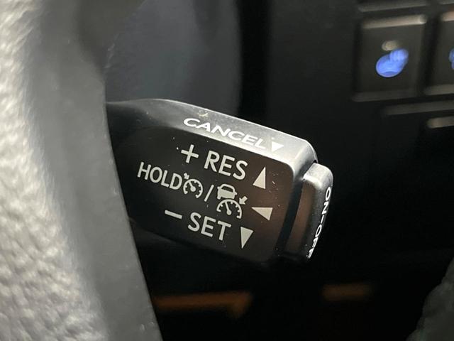 アルファード ２．５Ｓ　Ｃパッケージ　サンルーフ　３眼ＬＥＤ　純正９インチＤＡ　後席モニター　衝突軽減　デジタルインナーミラー　バックカメラ　ＢＳＭ　両側電動　レーダークルーズ　ステアリングヒーター　パワーバックドア　レザーシート（46枚目）