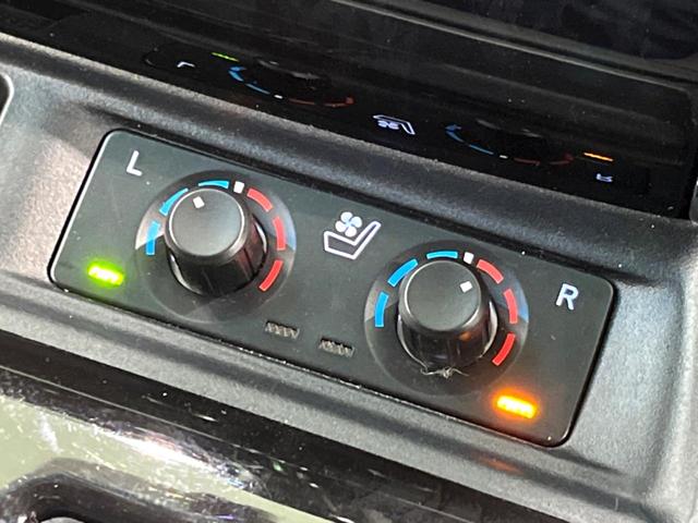 アルファード ２．５Ｓ　Ｃパッケージ　サンルーフ　３眼ＬＥＤ　純正９インチＤＡ　後席モニター　衝突軽減　デジタルインナーミラー　バックカメラ　ＢＳＭ　両側電動　レーダークルーズ　ステアリングヒーター　パワーバックドア　レザーシート（53枚目）