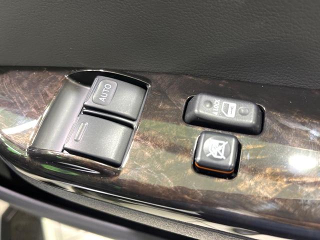 ハイエースバン スーパーGL ダークプライムII ディーゼル BIG-X11インチナビ フロントスポイラー バックカメラ 衝突軽減 両側電動 ETC ドラレコ AC100V電源 ウッドコンビハンドル LEDヘッド ステアリングリモコン スマートキー(57枚目)