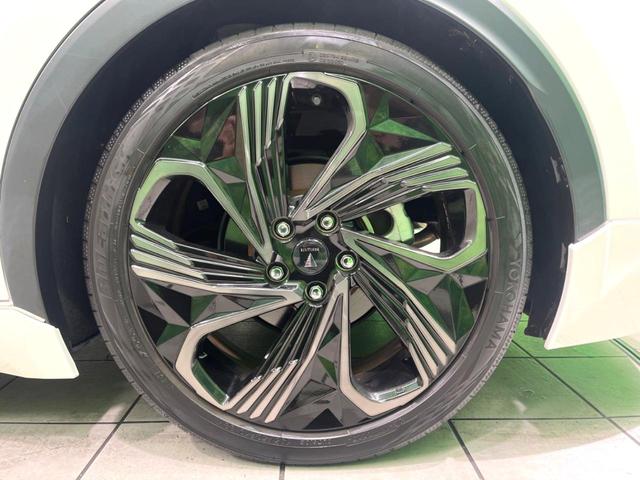 プリウス Ｘ　モデリスタエアロ　モデリスタ１９インチアルミホイール　純正８インチＤＡ　バックカメラ　ＢＳＭ　クリアランスソナー　衝突軽減　レーダークルーズ　ＡＣ１００Ｖ　ＥＴＣ２．０　ドラレコ　スマートキー（27枚目）