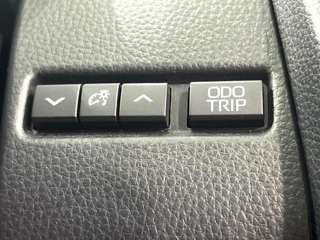 プリウス Ｘ　モデリスタエアロ　モデリスタ１９インチアルミホイール　純正８インチＤＡ　バックカメラ　ＢＳＭ　クリアランスソナー　衝突軽減　レーダークルーズ　ＡＣ１００Ｖ　ＥＴＣ２．０　ドラレコ　スマートキー（49枚目）