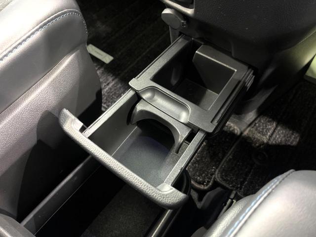 ヴォクシー S-Z 純正10インチナビ フルセグ 3眼LED バックカメラ 両側電動 ハーフレザーシート シートヒーター Bluetooth 衝突軽減 レーダークルーズ スマートキー(65枚目)