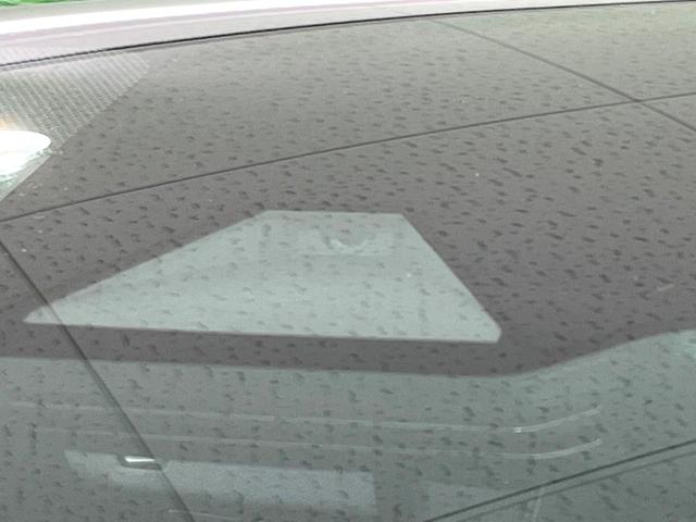 アクア GRスポーツ 純正10.5インチDA GR専用フロントキャリパー 全周囲カメラ BSM ハーフレザーシート 衝突軽減 レーダークルーズ LEDヘッド ETC ドラレコ 前席シートヒーター ステアリングヒーター(6枚目)