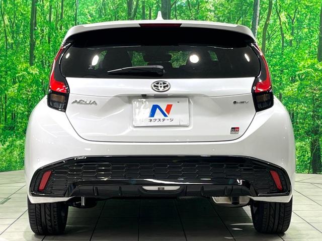 アクア GRスポーツ 純正10.5インチDA GR専用フロントキャリパー 全周囲カメラ BSM ハーフレザーシート 衝突軽減 レーダークルーズ LEDヘッド ETC ドラレコ 前席シートヒーター ステアリングヒーター(16枚目)