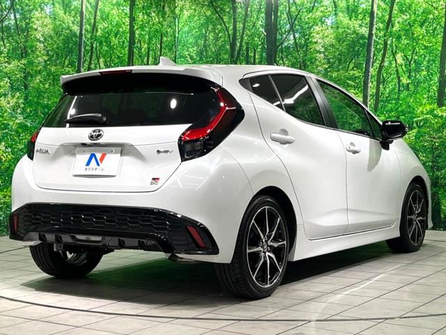 アクア GRスポーツ 純正10.5インチDA GR専用フロントキャリパー 全周囲カメラ BSM ハーフレザーシート 衝突軽減 レーダークルーズ LEDヘッド ETC ドラレコ 前席シートヒーター ステアリングヒーター(18枚目)