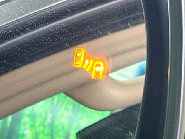 ランドクルーザープラド TX Lパッケージ マットブラックエディション ディーゼル サンルーフ メーカー9インチナビ 全周囲カメラ 7人 ベージュ革シート BSM ブラックルーフレール シートベンチレーション パワーシート レーダークルーズ ETC スマートキー(6枚目)