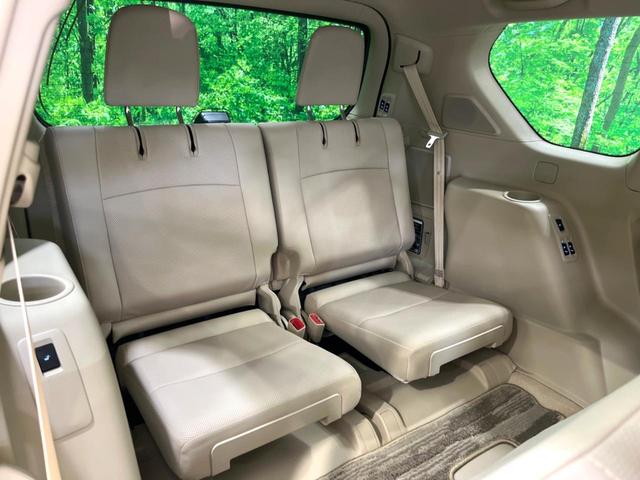 ランドクルーザープラド TX Lパッケージ マットブラックエディション ディーゼル サンルーフ メーカー9インチナビ 全周囲カメラ 7人 ベージュ革シート BSM ブラックルーフレール シートベンチレーション パワーシート レーダークルーズ ETC スマートキー(10枚目)