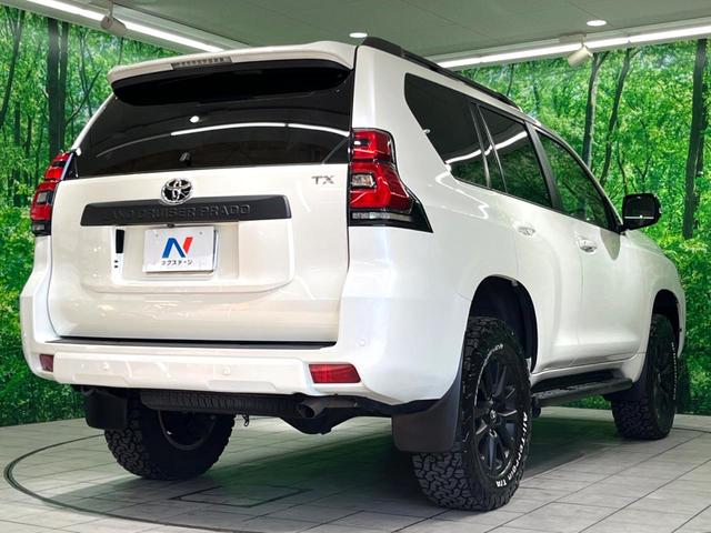 ランドクルーザープラド TX Lパッケージ マットブラックエディション ディーゼル サンルーフ メーカー9インチナビ 全周囲カメラ 7人 ベージュ革シート BSM ブラックルーフレール シートベンチレーション パワーシート レーダークルーズ ETC スマートキー(18枚目)