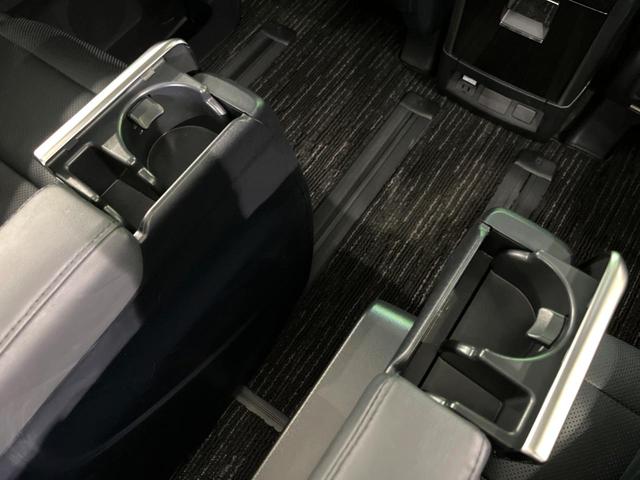 アルファード ２．５Ｓ　Ｃパッケージ　サンルーフ　両側電動ドア　バックカメラ　禁煙車　電動リアゲート　ハーフレザーシート　前席シートエアコン　パワーシート　コーナーセンサー　スマートキー　ＬＥＤヘッド　ビルトインＥＴＣ　クルコン（35枚目）