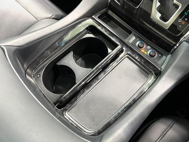 アルファード ２．５Ｓ　Ｃパッケージ　サンルーフ　両側電動ドア　バックカメラ　禁煙車　電動リアゲート　ハーフレザーシート　前席シートエアコン　パワーシート　コーナーセンサー　スマートキー　ＬＥＤヘッド　ビルトインＥＴＣ　クルコン（55枚目）