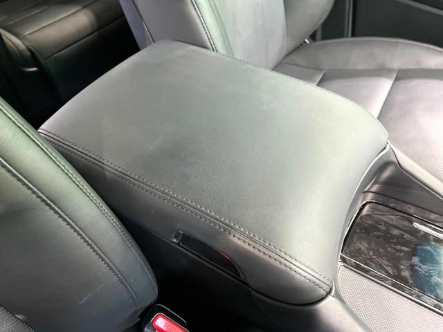 アルファード ２．５Ｓ　Ｃパッケージ　サンルーフ　両側電動ドア　バックカメラ　禁煙車　電動リアゲート　ハーフレザーシート　前席シートエアコン　パワーシート　コーナーセンサー　スマートキー　ＬＥＤヘッド　ビルトインＥＴＣ　クルコン（56枚目）