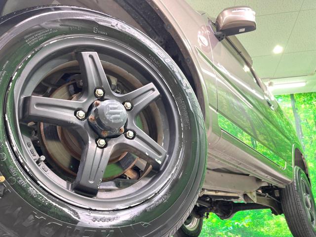 �y�����P�U�C���`�A���~�z�C�[���z�O�ςɃ}�b�`���������A���~�z�C�[���𑕒����Ă���܂��B�e��ЊO�A���~�z�C�[����A�X�^�b�h���X�^�C�����戵�����Ă���܂��B���񂲑��k����������