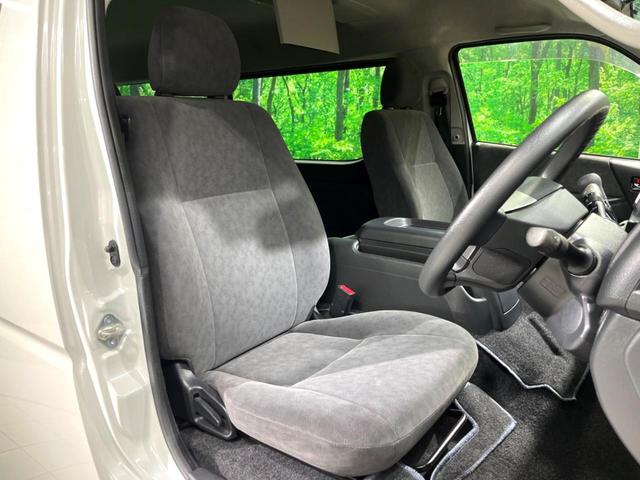 ハイエースワゴン ＧＬ　モデリスタエアロ　１０人　純正７インチナビ　後席モニター　　バックカメラ　電動スライド　ＥＴＣ　ＬＥＤヘッド　スマートキー　１５インチアルミホイール　オートエアコン（7枚目）