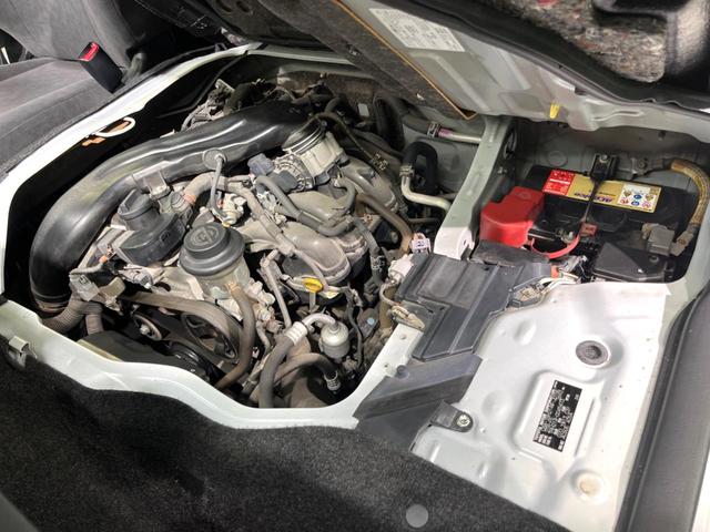 ハイエースワゴン ＧＬ　モデリスタエアロ　１０人　純正７インチナビ　後席モニター　　バックカメラ　電動スライド　ＥＴＣ　ＬＥＤヘッド　スマートキー　１５インチアルミホイール　オートエアコン（30枚目）