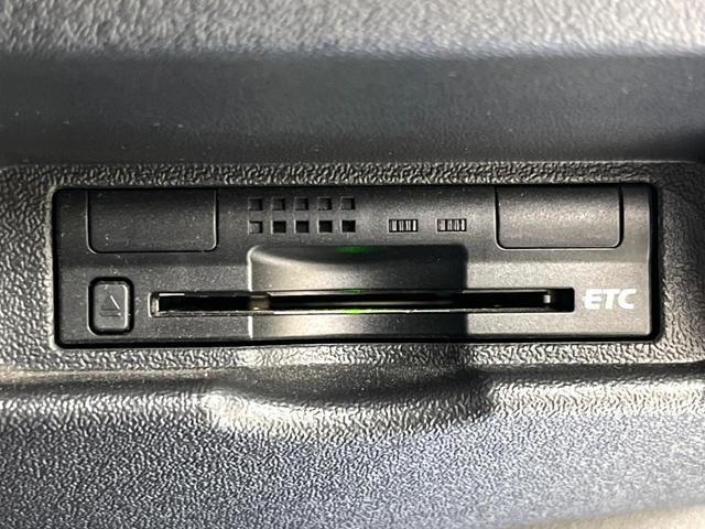 ハイエースワゴン ＧＬ　モデリスタエアロ　１０人　純正７インチナビ　後席モニター　　バックカメラ　電動スライド　ＥＴＣ　ＬＥＤヘッド　スマートキー　１５インチアルミホイール　オートエアコン（37枚目）