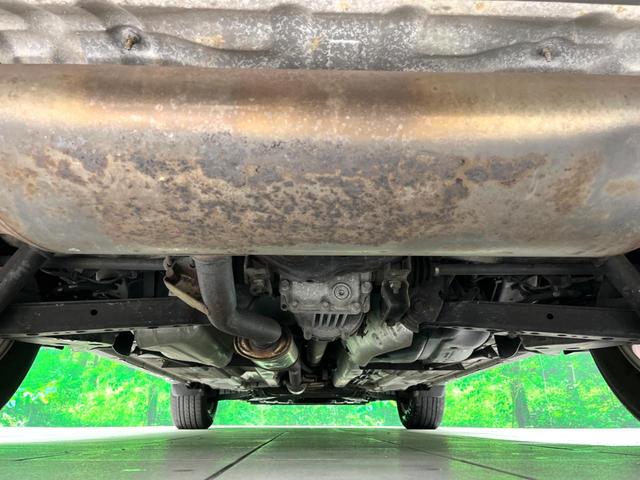 エクストレイル ２０Ｘ　エマージェンシーブレーキパッケージ　４ＷＤ　７人乗り　純正ナビ　後席モニター　バックカメラ　衝突軽減　レザー調シート　コーナーセンサー　スマートキー　ＬＥＤヘッド　ビルトインＥＴＣ　純正１７インチアルミ　オートライト（21枚目）