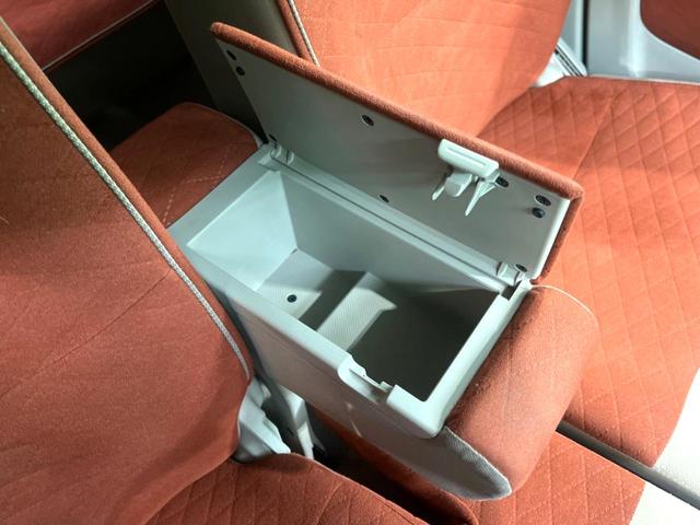 アルトラパン Ｓセレクション　オーディオ　衝突軽減　ＥＴＣ　シートヒーター　ＨＩＤヘッド　オートエアコン　オートライト　スマートキー　アイドリングストップ　電動格納ミラー　ＵＳＢ電源（39枚目）