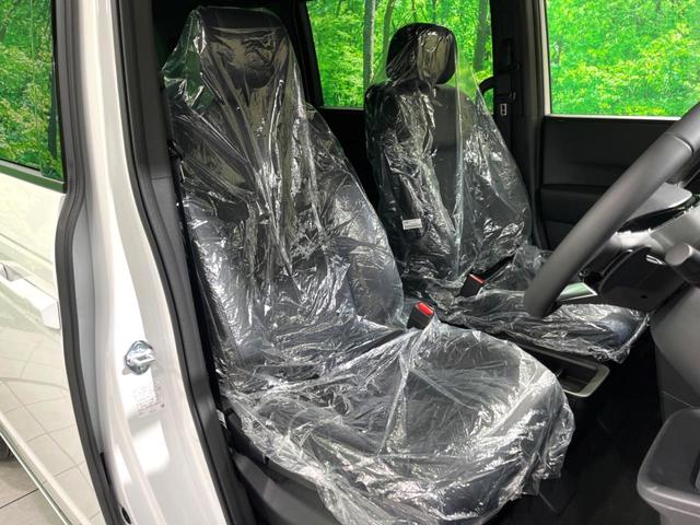 ステップワゴン ｅ：ＨＥＶスパーダ　登録済未使用車　両側電動ドア　ＢＳＭ　衝突軽減　電動リアゲート　シートヒーター　ハーフレザーシート　コーナーセンサー　スマートキー　ＬＥＤヘッド　純正１６インチアルミ　車線逸脱警報　オートライト（8枚目）