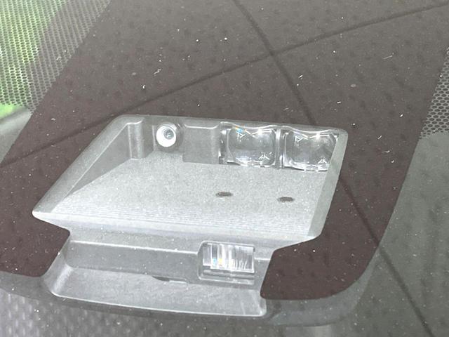 アクア Ｘ－アーバン　純正ナビ　バックカメラ　ＥＴＣ　ドラレコ　衝突軽減　ＬＥＤヘッド　フルセグ　Ｂｌｕｅｔｏｏｔｈ　シートヒーター　ハーフレザーシート　オートエアコン　スマートキー　電動格納ミラー（5枚目）