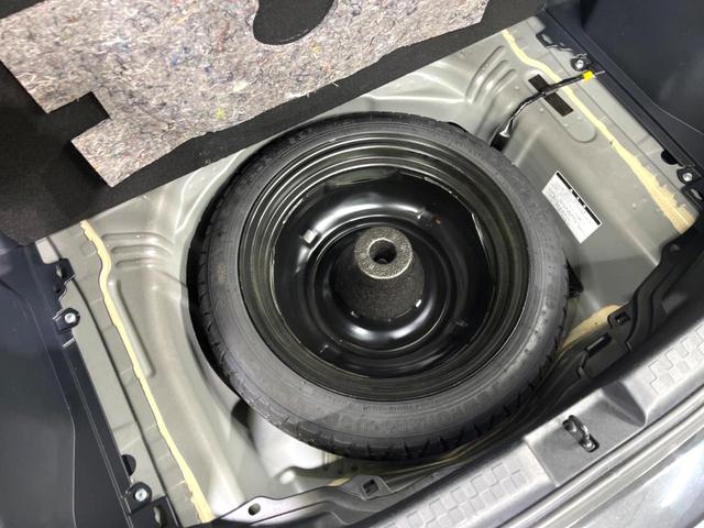 アクア Ｘ－アーバン　純正ナビ　バックカメラ　ＥＴＣ　ドラレコ　衝突軽減　ＬＥＤヘッド　フルセグ　Ｂｌｕｅｔｏｏｔｈ　シートヒーター　ハーフレザーシート　オートエアコン　スマートキー　電動格納ミラー（27枚目）