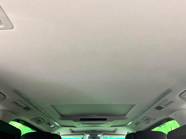 アルファードハイブリッド ＳＲ　Ｃパッケージ　ＴＲＤエアロ　サンルーフ　純正９インチＤＡ　バックカメラ　後席モニター　ナビキット　４ＷＤ　三眼ＬＥＤヘッド　ドラレコ　ＥＴＣ　両側電動　ベンチレーション　パワーシート　合皮レザー　パワーバックドア（30枚目）