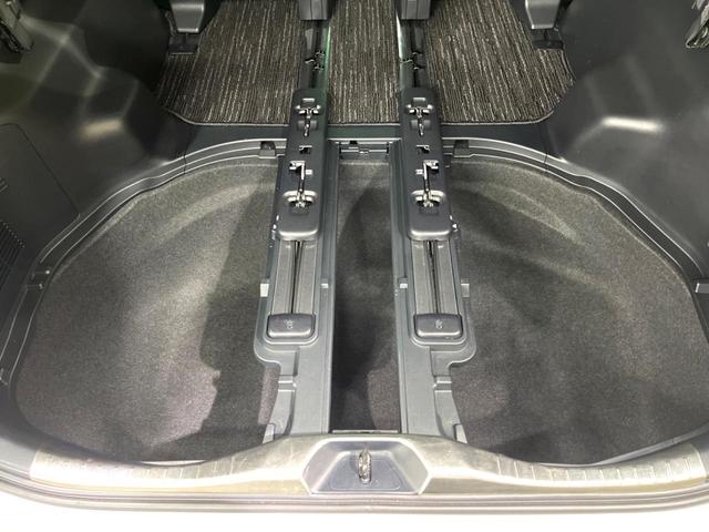 アルファードハイブリッド ＳＲ　Ｃパッケージ　ＴＲＤエアロ　サンルーフ　純正９インチＤＡ　バックカメラ　後席モニター　ナビキット　４ＷＤ　三眼ＬＥＤヘッド　ドラレコ　ＥＴＣ　両側電動　ベンチレーション　パワーシート　合皮レザー　パワーバックドア（31枚目）