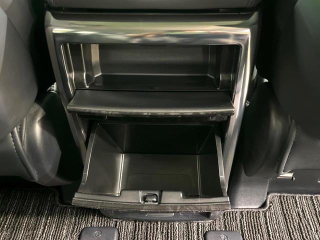 アルファードハイブリッド ＳＲ　Ｃパッケージ　ＴＲＤエアロ　サンルーフ　純正９インチＤＡ　バックカメラ　後席モニター　ナビキット　４ＷＤ　三眼ＬＥＤヘッド　ドラレコ　ＥＴＣ　両側電動　ベンチレーション　パワーシート　合皮レザー　パワーバックドア（41枚目）